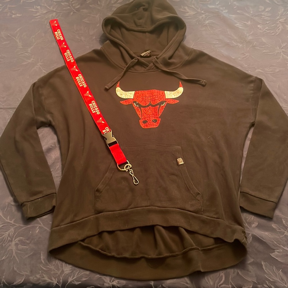 Chicago Bulls NBA thermal rhinestone hoodie